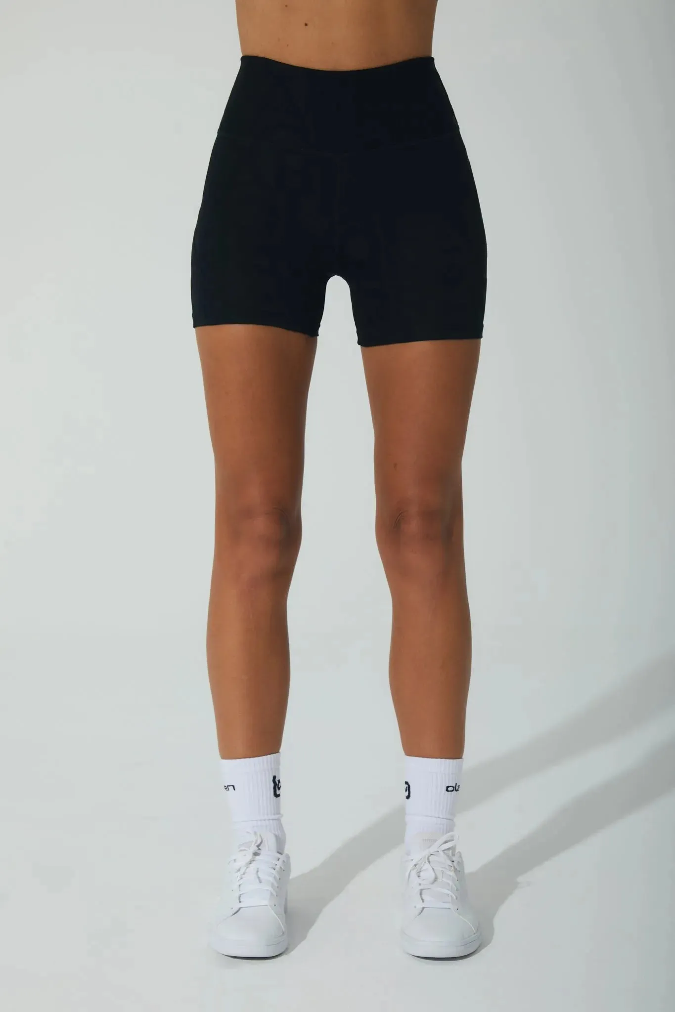 Classic Renée 3D Shorts 5” - Carbon