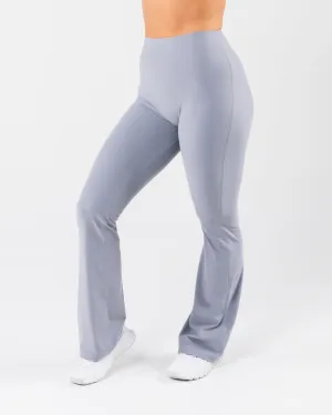Everyday Core Flared Pant - Mist