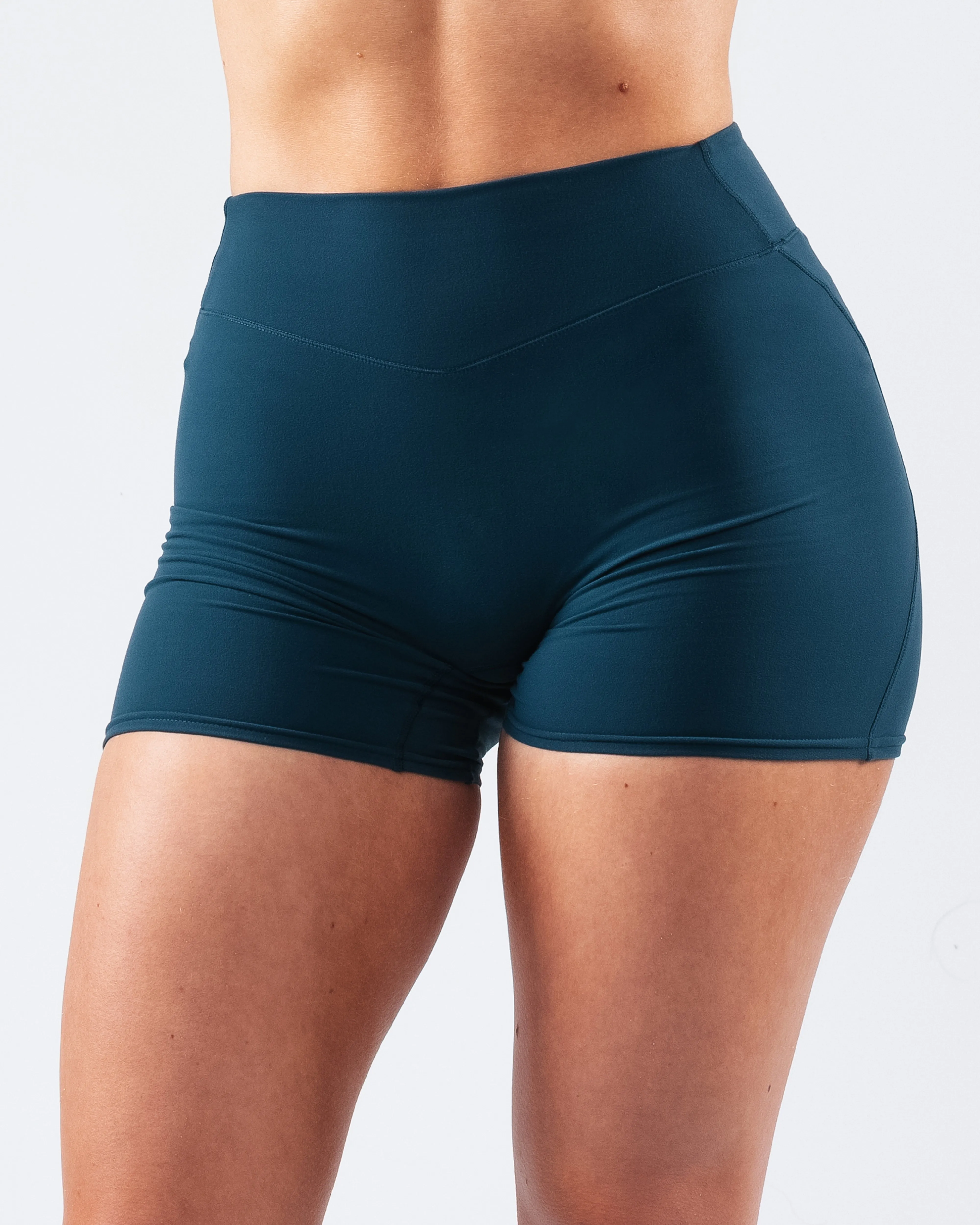 Everyday Core Short 5" - Knock Out