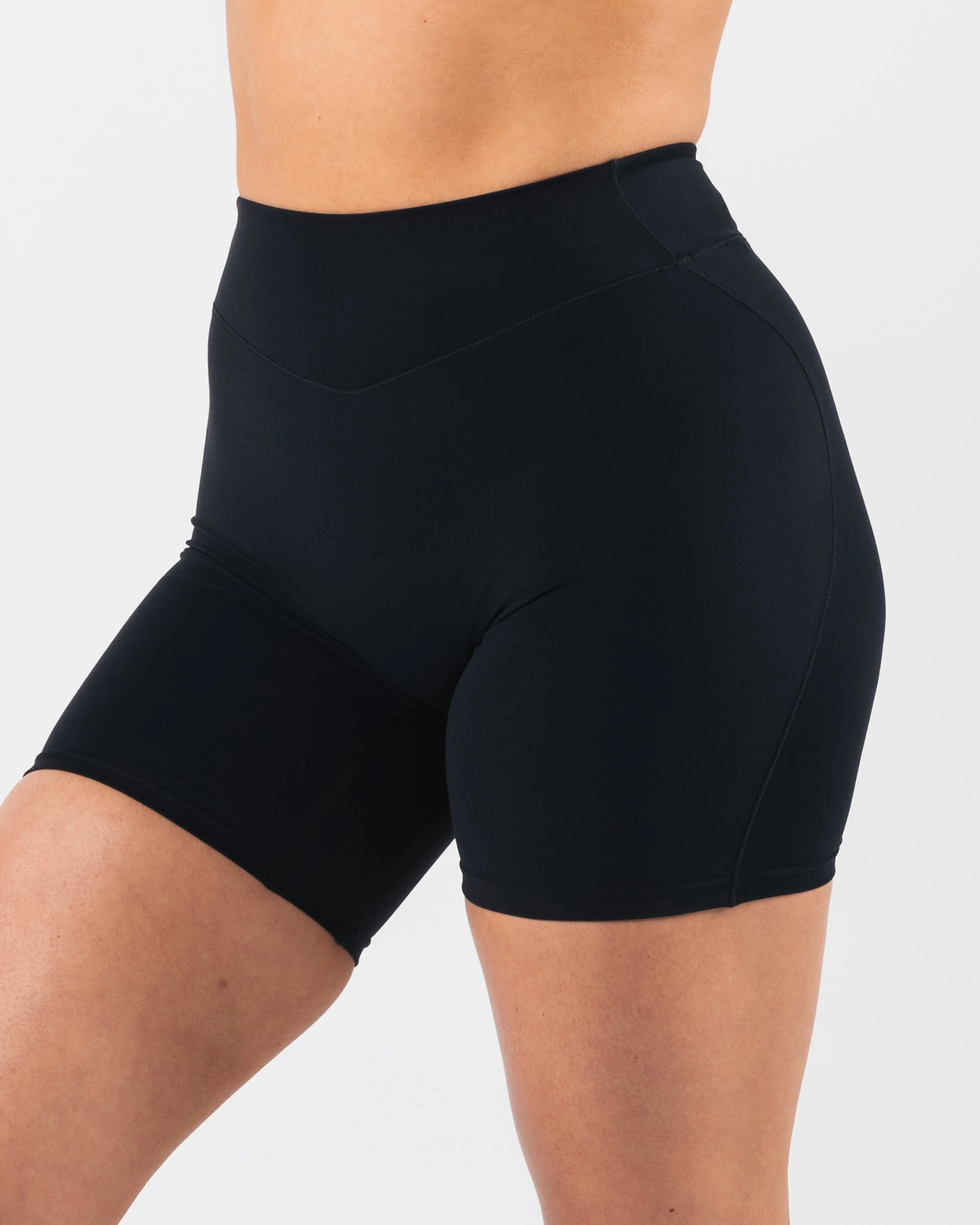 Everyday Core Short 7" - Black