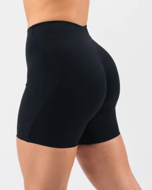 Everyday Core Short 7" - Black