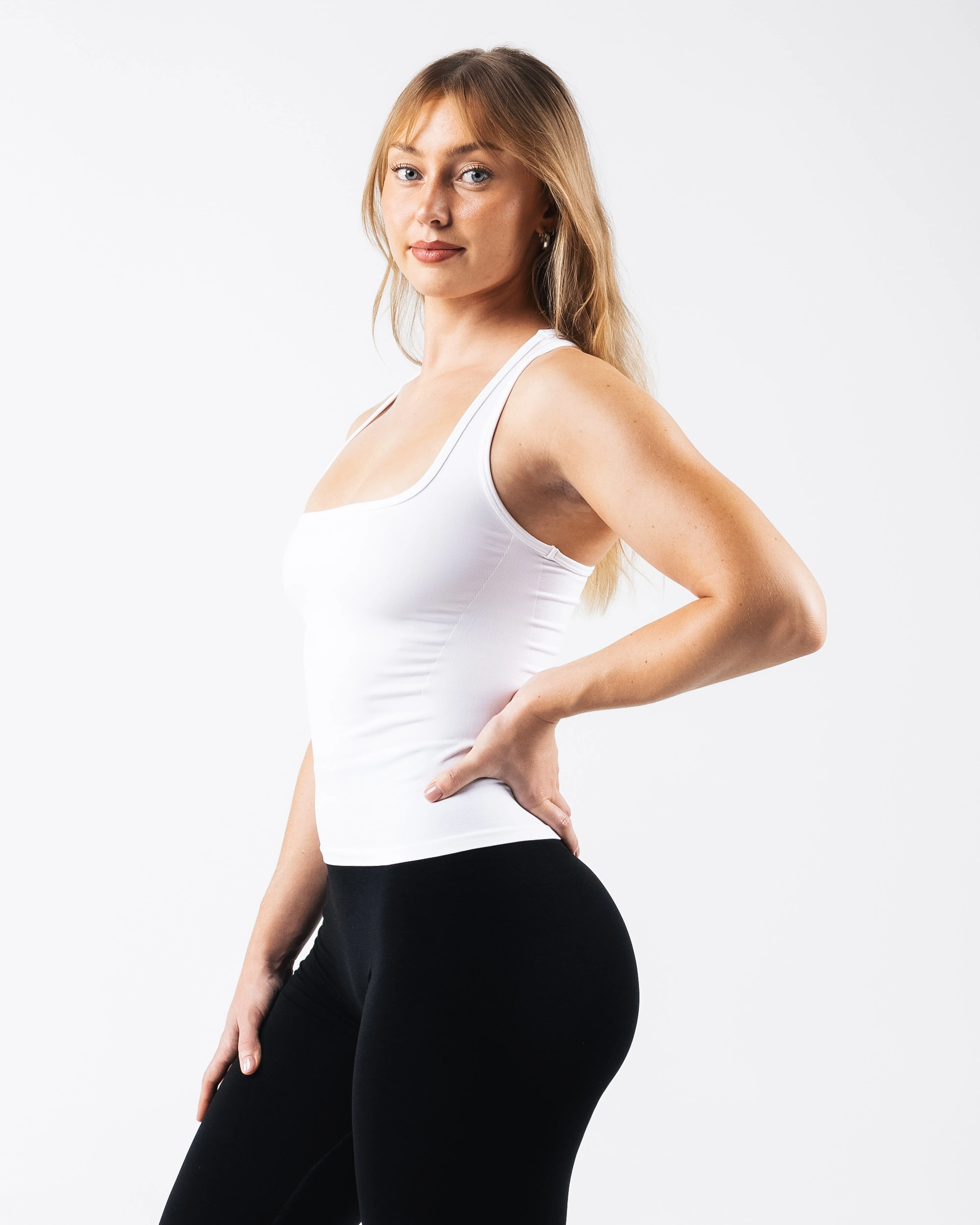 Glass Tank - White