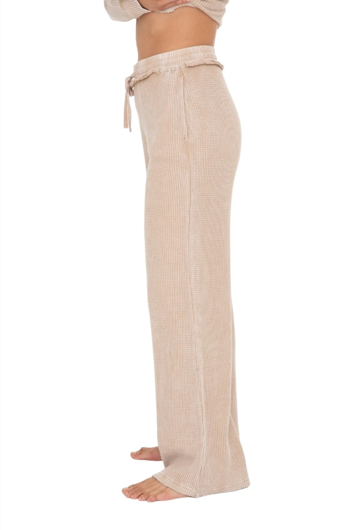 Mono B Distressed Mineral-Washed Pants KP11923