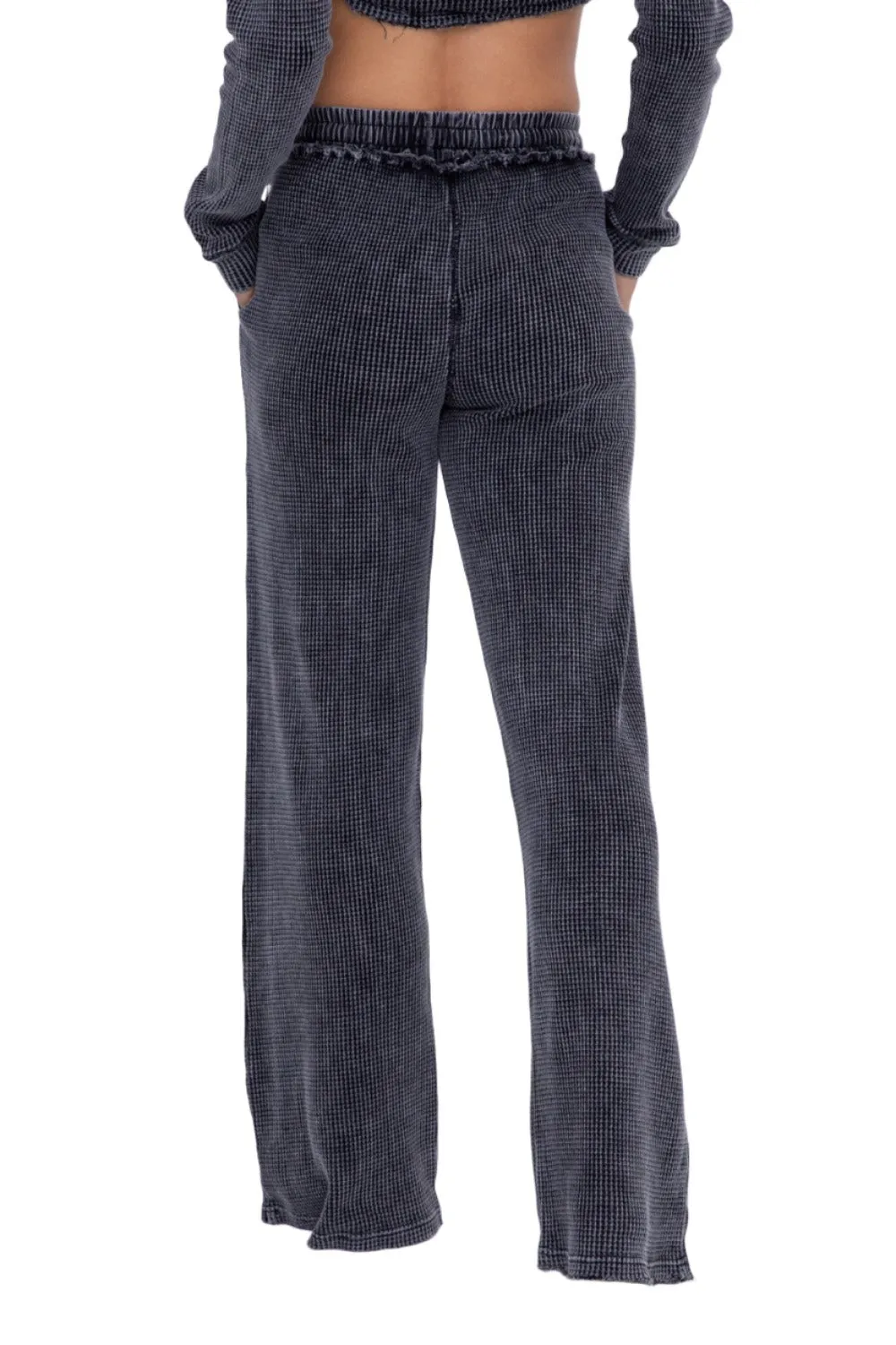 Mono B Distressed Mineral-Washed Pants KP11923
