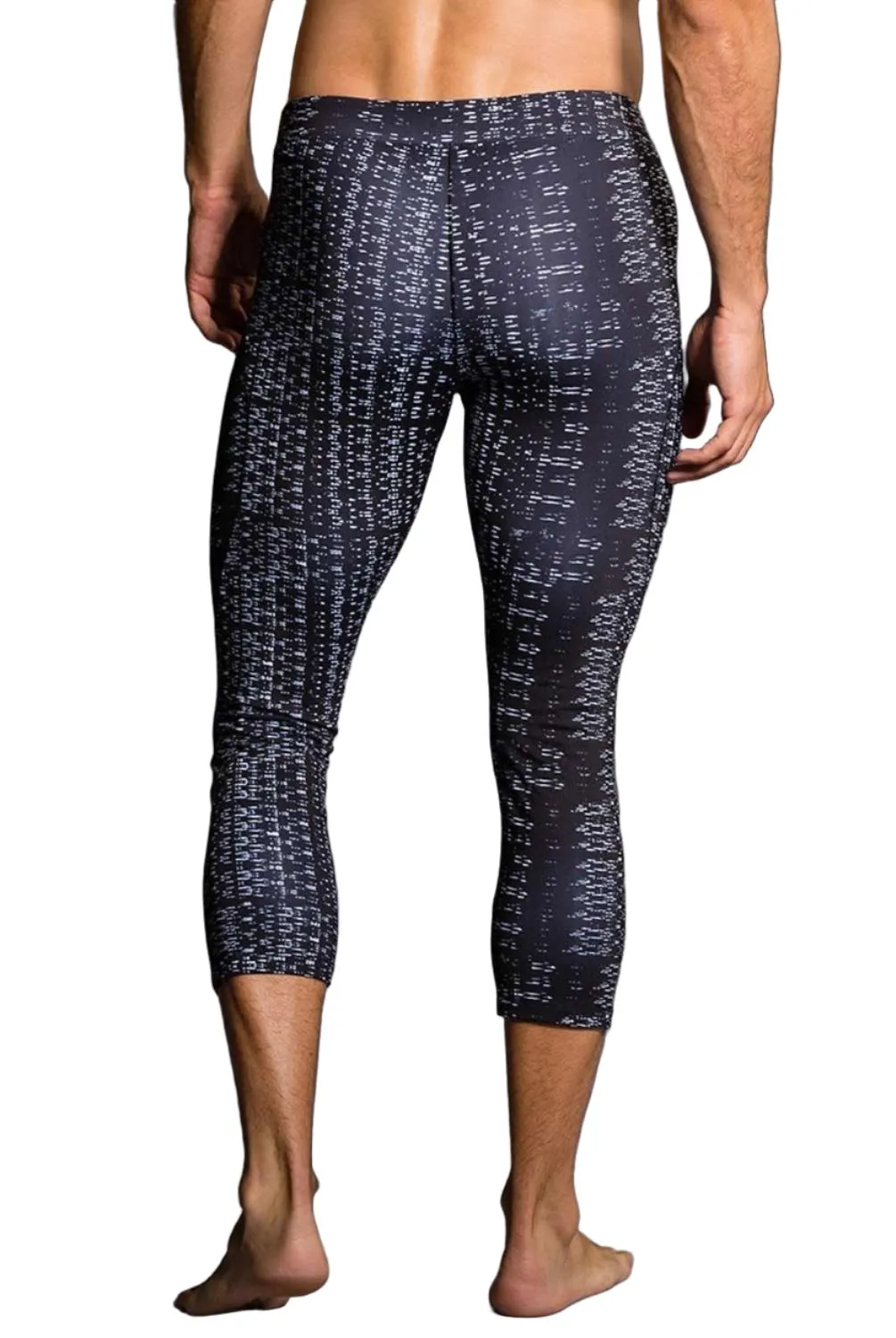 Onzie Hot Yoga Mens Core Capri 504