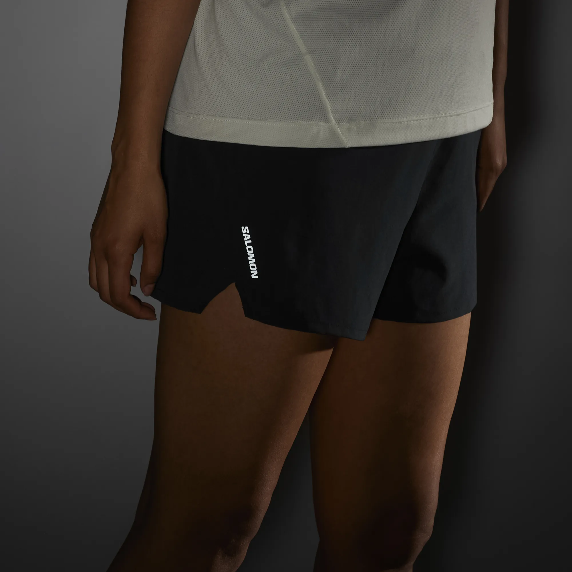 SHAKEout CORE 4" SHORTS WOMEN'S