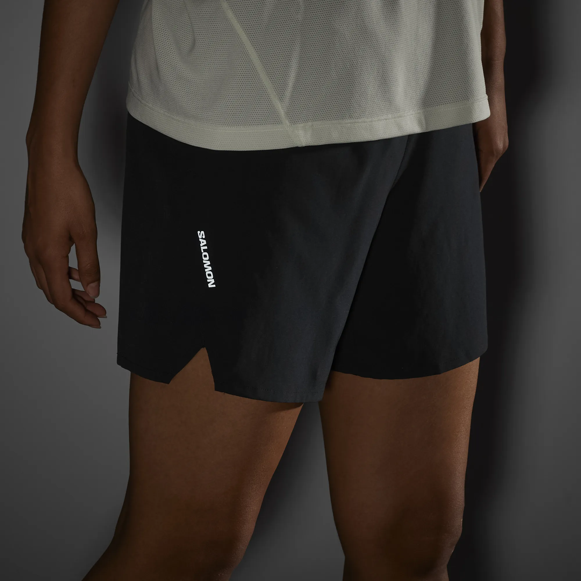 SHAKEout CORE 6" SHORTS WOMEN'S